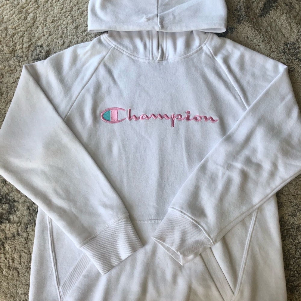 Nice champion sweatshirt, minor stains, girls 10-12